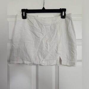 H&M Divided Linen Style White Mini Skirt